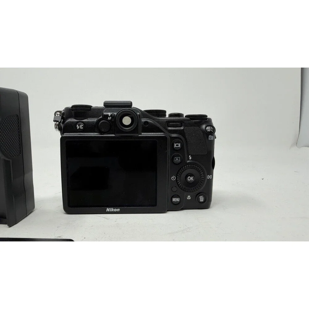 Nikon coolpix p7000